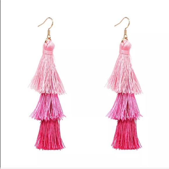 Jewelry - LAST ONE🎉Long Tassel Drop Earrings (pink)